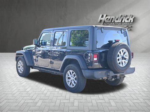 Used 2023 Jeep Wrangler Sport S image 7