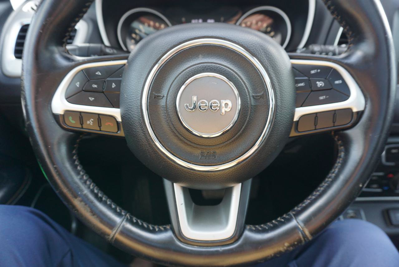 Used 2020 Jeep Compass Latitude FWD image 17