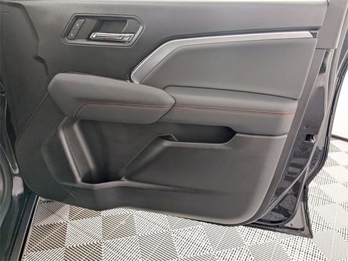 Used 2023 Chevrolet Colorado Z71 w/ Z71 Convenience Package 2 image 34