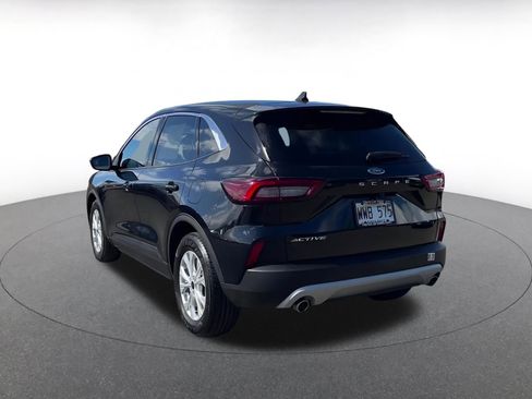 Used 2023 Ford Escape Active image 11