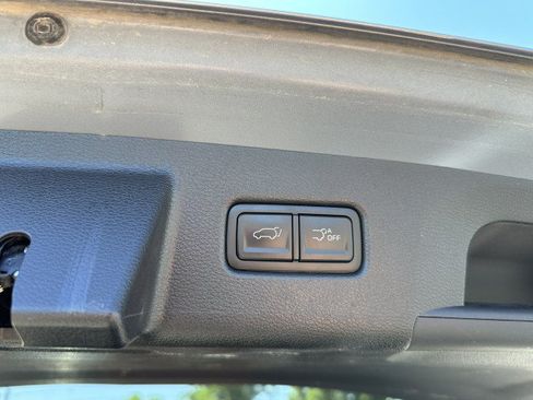 Used 2024 Kia Telluride EX X-Line AWD/4WD image 18