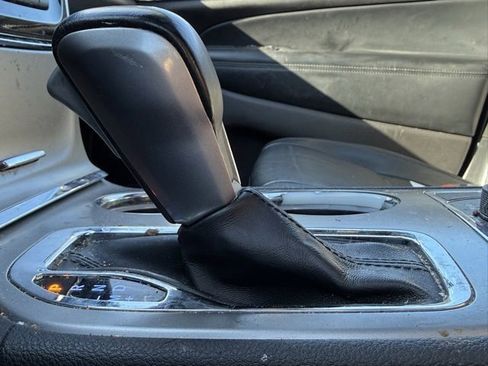 Used 2021 Jeep Grand Cherokee Limited image 20