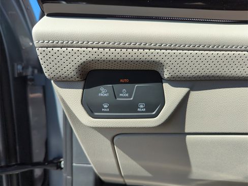 New 2026 Volkswagen Atlas SEL Premium R-Line image 37