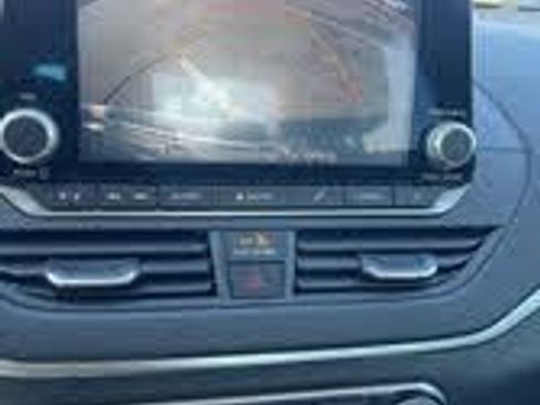 Used 2020 Nissan Altima 2.5 S image 17