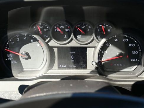 Used 2024 Chevrolet Silverado 1500 Custom Trail Boss w/ LPO, Dark Essentials Package image 15