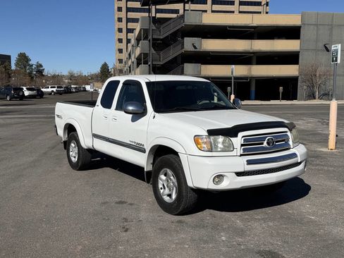 Used 2004 Toyota Tundra SR5 AWD/4WD image 5