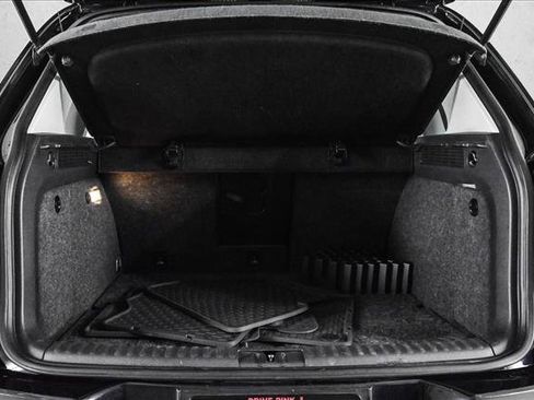 Used 2016 Volkswagen Tiguan SEL image 6