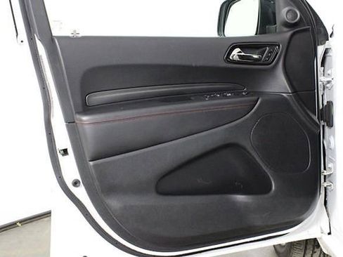 Used 2024 Dodge Durango GT image 16