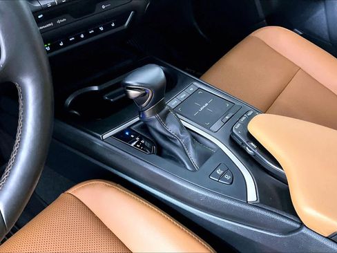 Used 2021 Lexus UX 250h w/ Premium Package AWD/4WD image 15