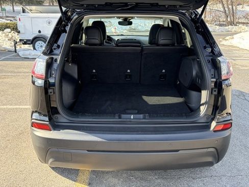 Used 2021 Jeep Cherokee Latitude Plus w/ Sun & Sound Group image 7