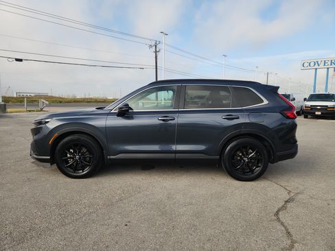 Used 2023 Honda CR-V Sport image 4