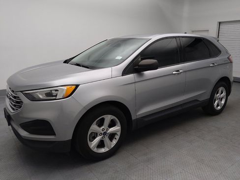 Used 2022 Ford Edge SE AWD/4WD image 2