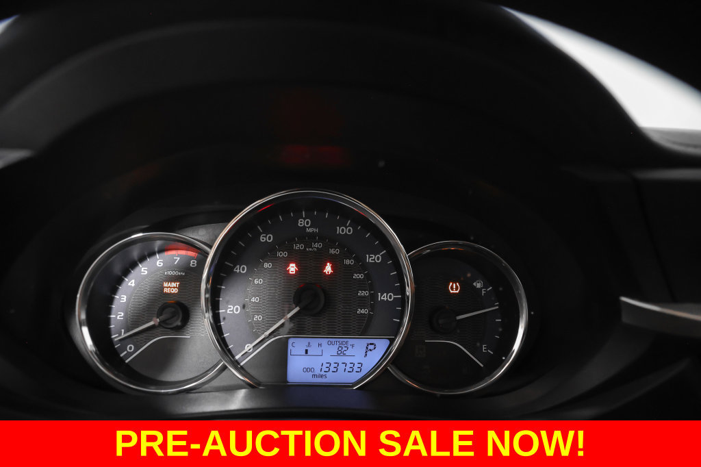 Used 2015 Toyota Corolla LE FWD image 24