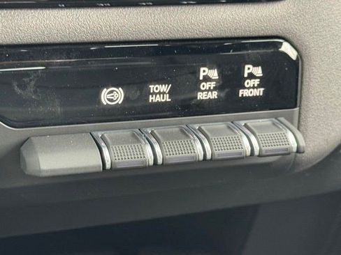 New 2026 RAM 2500 Tradesman AWD/4WD image 25