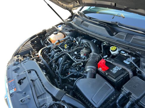 Used 2021 Lincoln Corsair FWD image 13