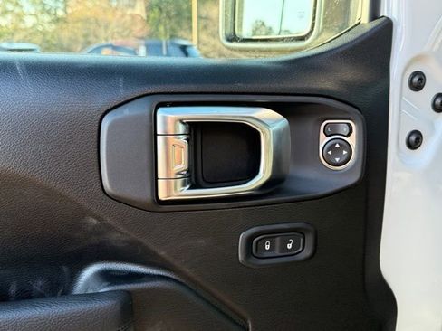 New 2026 Jeep Gladiator Sport image 15