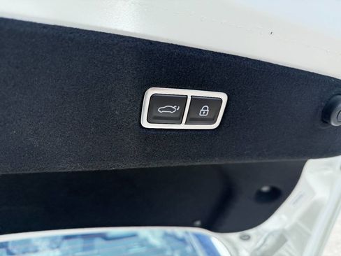 Used 2023 Hyundai Ioniq 6 SE AWD/4WD image 18