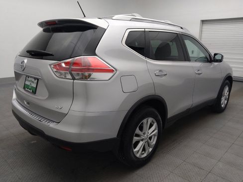Used 2015 Nissan Rogue SV image 9