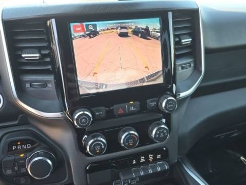 New 2026 RAM 1500 Express AWD/4WD image 17