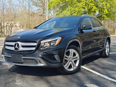 Used 2016 Mercedes-Benz GLA 250 image 1