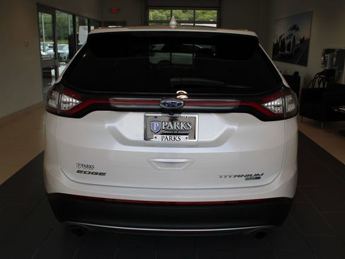 Used 2016 Ford Edge Titanium w/ Equipment Group 301A AWD/4WD image 29