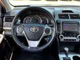 Used 2014 Toyota Camry SE image 4