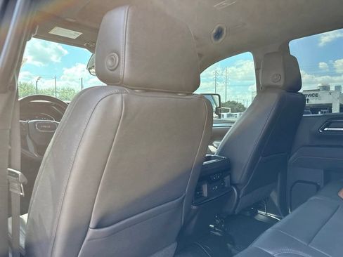 Used 2026 GMC Sierra 2500 AT4 w/ AT4 Premium Plus Package AWD/4WD image 16