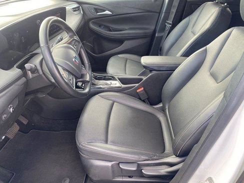 Used 2024 Buick Encore GX Sport Touring image 11