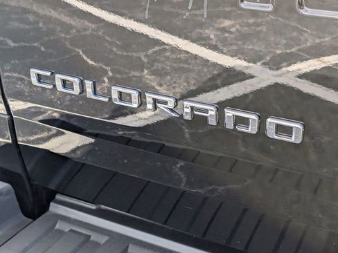 Used 2022 Chevrolet Colorado W/T w/ Custom Special Edition image 11