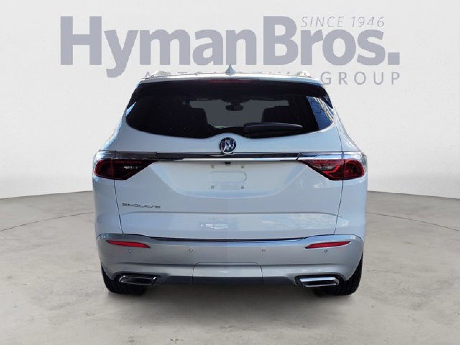 Used 2023 Buick Enclave Essence FWD image 4