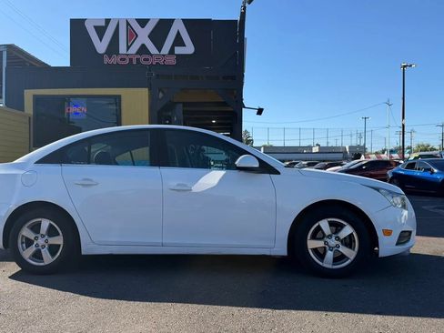 Used 2013 Chevrolet Cruze LT FWD image 8