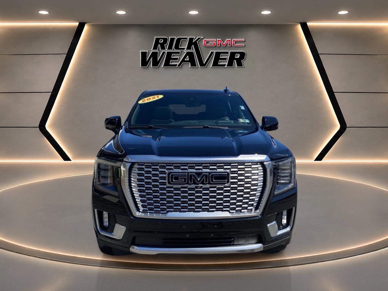 Used 2021 GMC Yukon XL Denali w/ Denali Ultimate Package AWD/4WD image 10