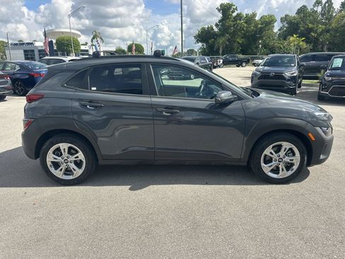 Used 2023 Hyundai Kona SEL AWD/4WD image 4