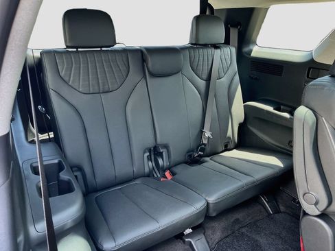 Used 2025 Hyundai Palisade Limited FWD image 34