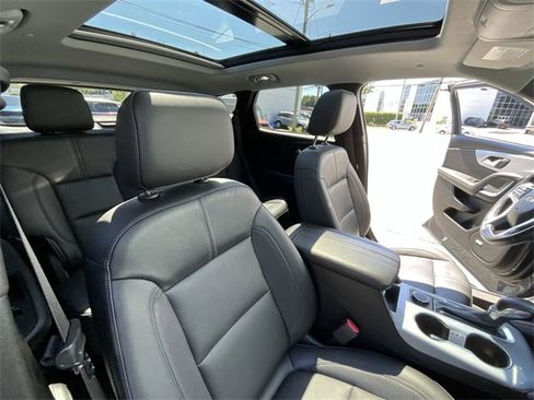 Used 2022 Chevrolet Blazer LT w/ Sound & Technology Package image 35