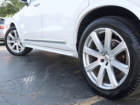 Used 2017 Volvo XC90 T6 Inscription w/ Vision Package AWD/4WD image 14