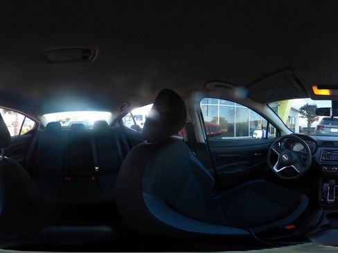 Used 2025 Nissan Versa SV image 42