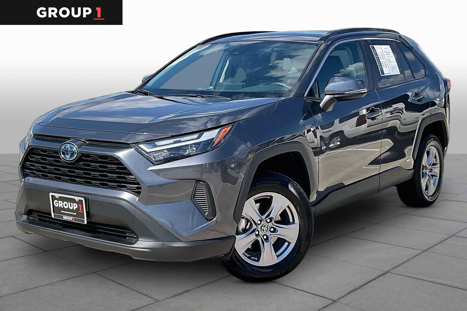 Used 2023 Toyota RAV4 XLE w/ Convenience Package AWD/4WD image 1