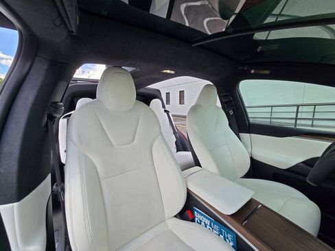 Used 2022 Tesla Model X AWD/4WD image 52