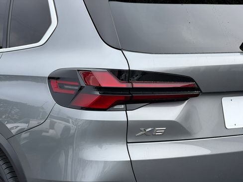 Certified 2024 BMW X5 sDrive40i image 13