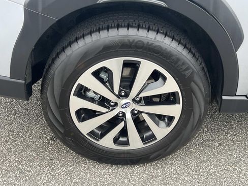 Certified 2025 Subaru Outback Premium w/ Popular Package #1 image 17