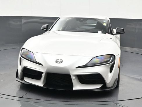 Used 2021 Toyota Supra w/ Safety & Technology Package RWD image 9