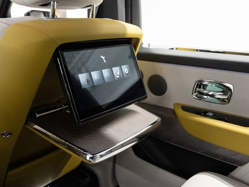 New 2026 Rolls-Royce Cullinan image 39