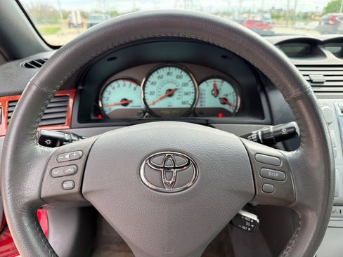 Used 2006 Toyota Solara SLE image 16