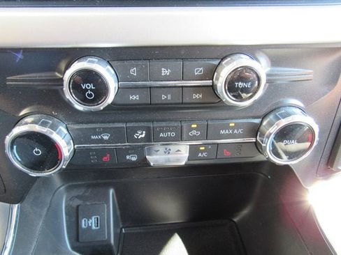 Used 2022 Ford F150 XLT w/ Equipment Group 302A High AWD/4WD image 18