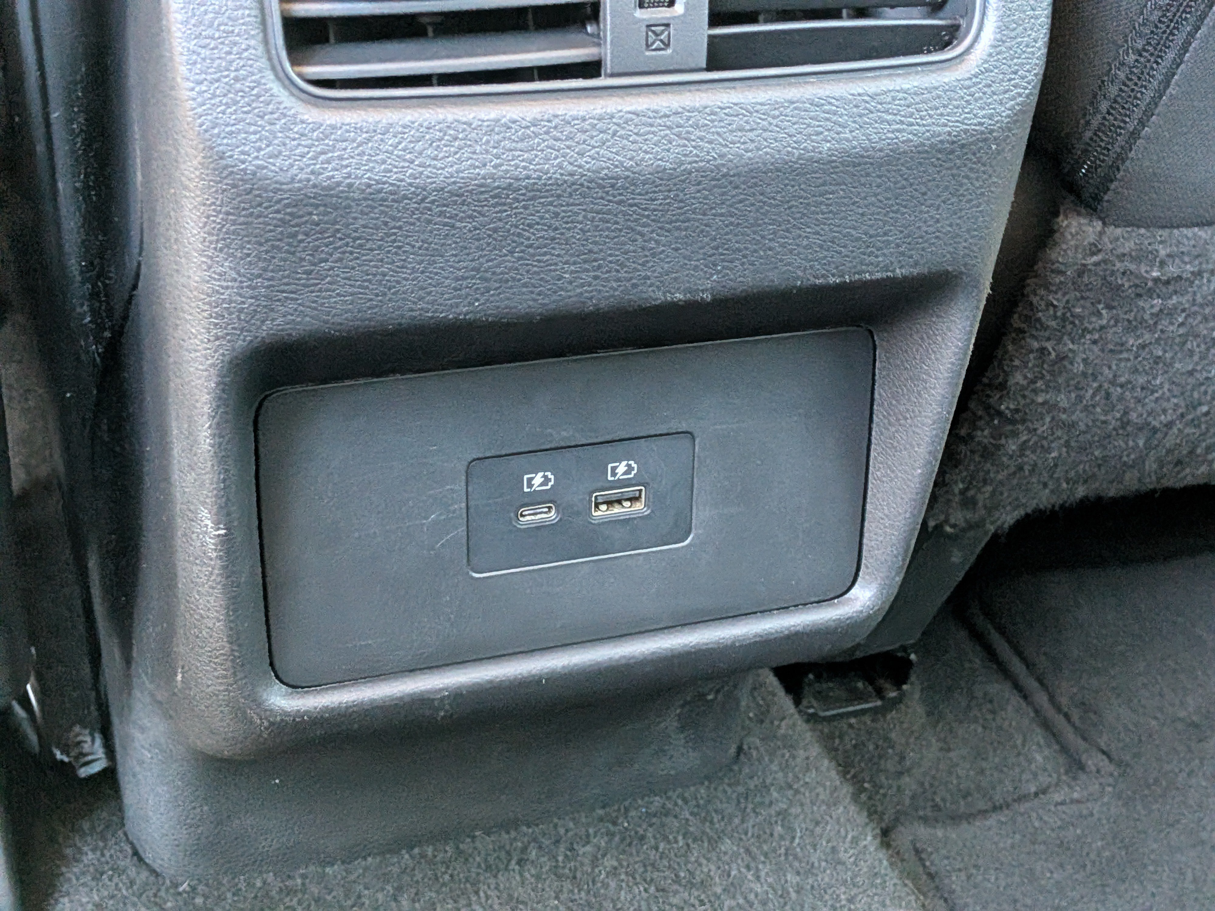 Used 2023 Nissan Rogue SV FWD image 14