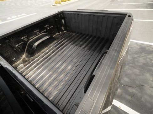 Used 2023 Chevrolet Silverado 1500 LT image 12