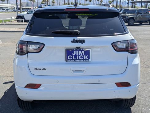 Certified 2024 Jeep Compass Limited w/ High Altitude Package AWD/4WD image 3
