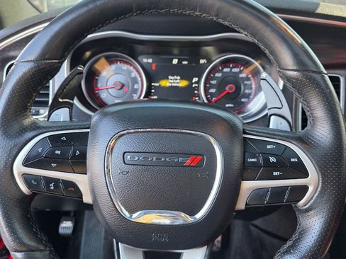 Used 2017 Dodge Charger R/T Scat Pack w/ Beats Audio Group image 17