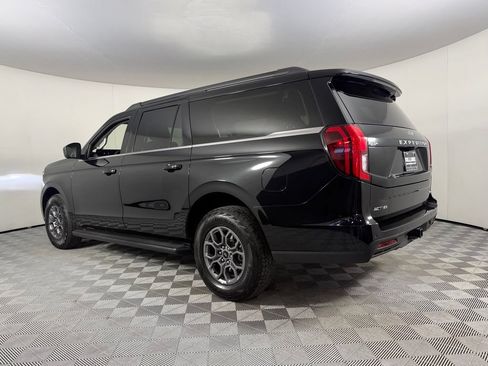Used 2025 Ford Expedition Max Active RWD image 10